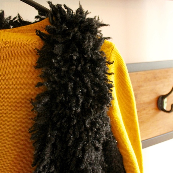 Decree Black Shag Vest Medium - Picture 2 of 3